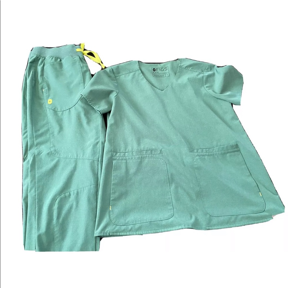 Figs scrubs